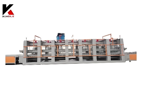 Long Conveying Belt Laminating Press Machine For Plywood