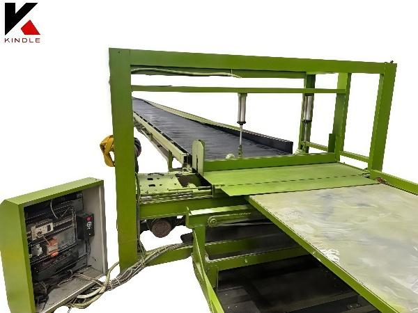 Plywood Core Layup Conveyorfor Plywood Production Wood Based Panels Machinery for Sale