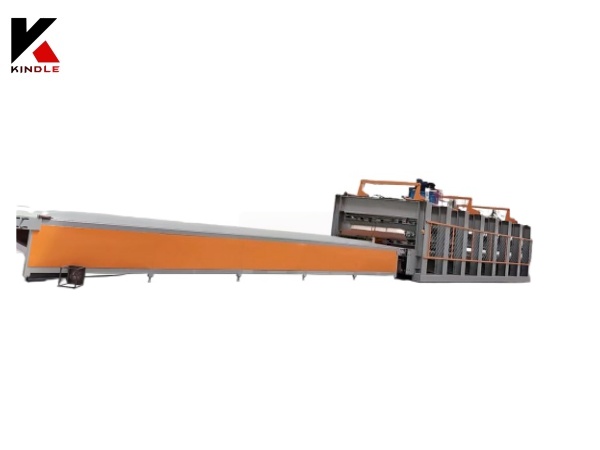 Long Conveying Belt Laminating Press Machine For Plywood