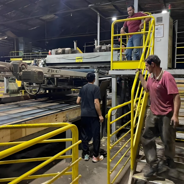 Veneer Peeling Line In North America with Technical Services