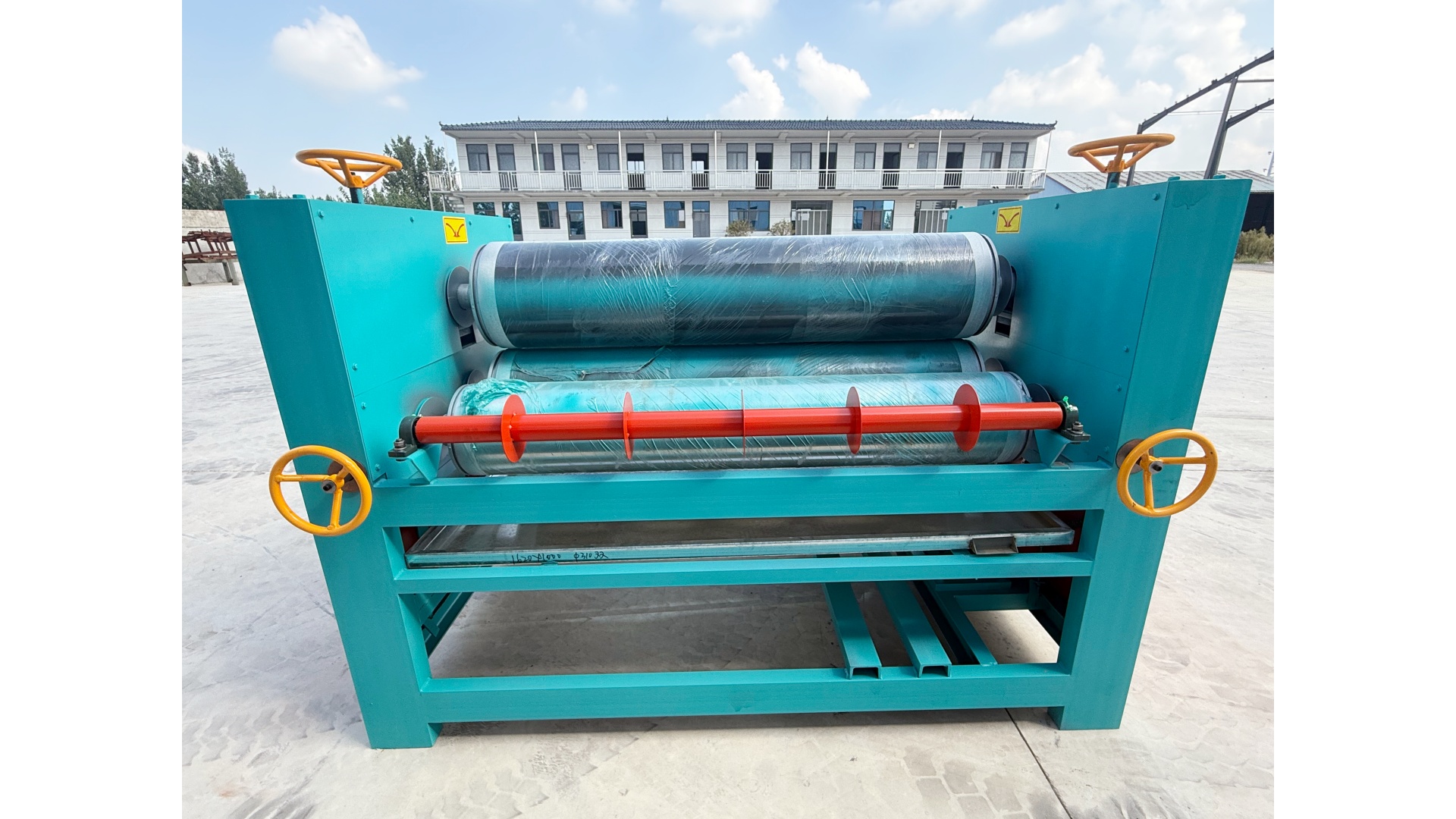 plywood glue spreader machine 1